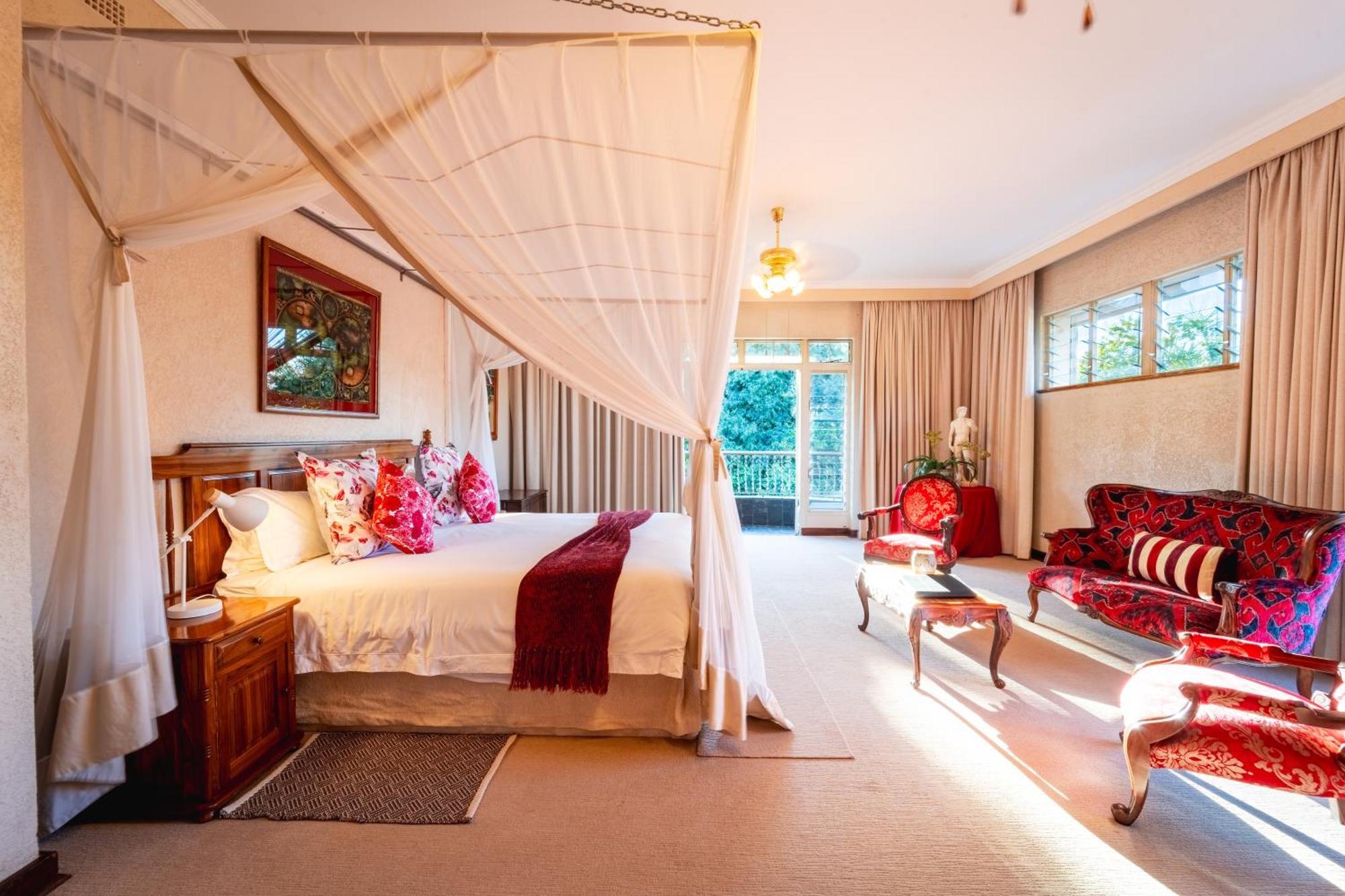 The Victorian Manor Bed & Breakfast Victoria Falls Exterior photo